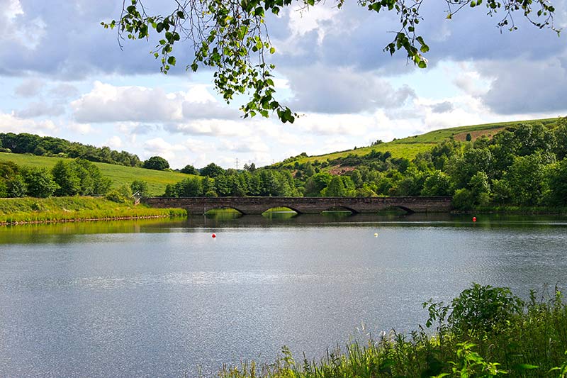 ulley-country-park-ulley-reservoir-in-ulley-country-park